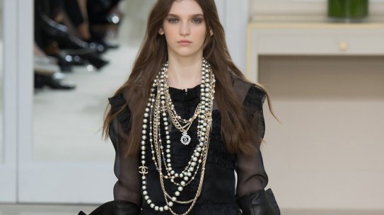 4 Chanel Jewelry Trends for the Fall