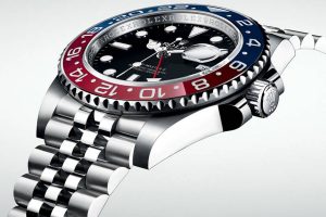 Useful functions are important today, such as in this Rolex GMT Master II.