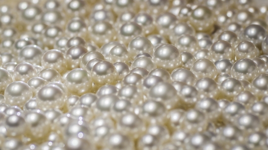 All About Pearl: The June Birthstone