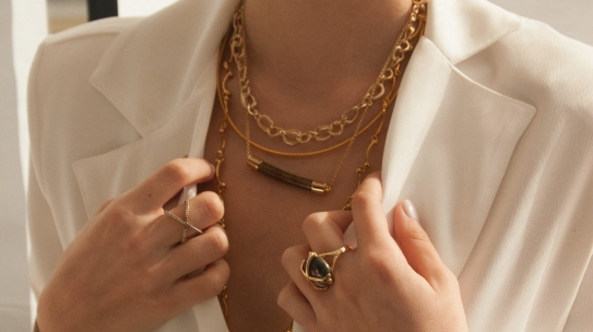 The 7 Hottest Jewelry Trends of 2021