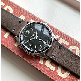 Vintage Bulova Sea Hunter Manual Wind Diver Black "Explorer" Dial Steel Watch