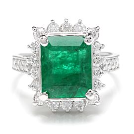 14K White Gold with 4.20ct Emerald and 0.90ct Diamond Ring Size 7