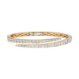 True 4.27Ctw Tapered Baguette Cut Diamond Bangle Bracelet