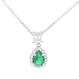 True 18k White Gold Pear Shape Green Emerald & Diamond Pendant Necklace