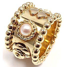 Chanel 18K Yellow Gold Simulated Glass Pearl Clover Camelia Band Ring Size 5