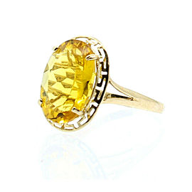 14K YELLOW GOLD OVAL YELLOW STONE LADIES RING SIZE 7