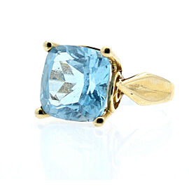 14K YELLOW GOLD LIGHT BLUE TOPAZ LADIES RING SIZE 7