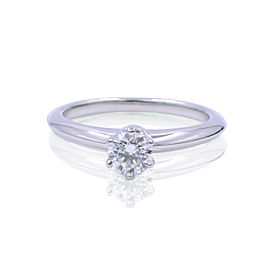 Tiffany & Co. Platinum with 0.30ct Solitare Diamond Ring Size 4