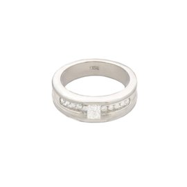 White White Gold Ring Size 7