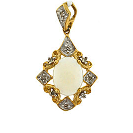 10K Yellow Gold Oval Opal & Diamonds Pendant