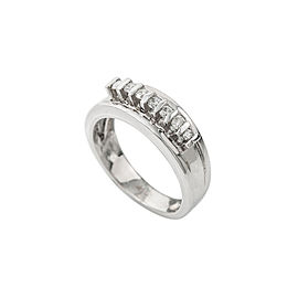 14K White Gold 0.25 Ct Diamond Band Ring 4.8 Grams Size 5.5