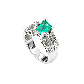 14K White Gold 1.05Ct HVS1 Diamond 1.23Ct Emerald Band Ring 9.1 Grams Size 6.5