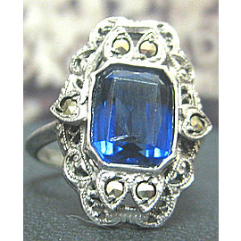 .925 STERLING SILVER LADIES BLUE STONE RING SIZE 7