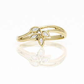 Women's Modern Diamond Leaves Ring in 14k Yellow Gold