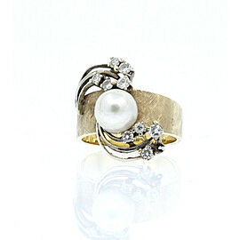 14K YELLOW GOLD WHITE PEARL DIAMOND LADIES RING SIZE 8.25