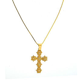 18k Yellow Gold Diamond Cross Pendant Necklace