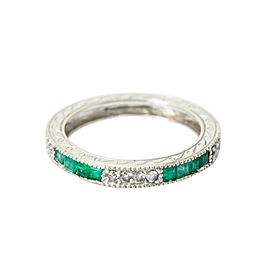 14K White Gold Princess Emeralds Round Diamonds Band Ring 4.3 Grams Size 8.25