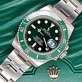 Rolex Submariner "Hulk" Green 40mm Stainless Steel Watch