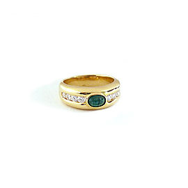 18K Yellow Gold Diamonds Channel Set And Cabochon Emerald Ring