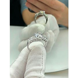 14k White Gold Solitaire Diamond Engagement Ring features 1.00 TCW Diamond