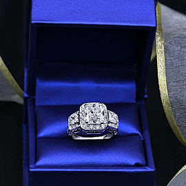 Precious 18kt White Gold Engagement Ring with 5.02ct. Diamonds