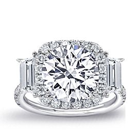 Amazing 18k White Gold Engagement ring with 4.30ct. Total Diamonds