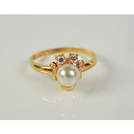 Beautiful 21K Yellow Gold Pearl Ring with Diamonds