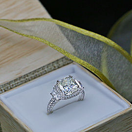 White Gold Cocktail Ring features 4.75ct Total Diamond Weight