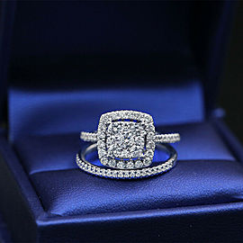 Nice 10k White Gold Engagement Ring with 1.00ct. Total Diamond Weight