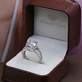 Amazing 18k White Gold Engagement Ring w/ 5.32ct. Diamonds