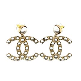 CHANEL - A21 S Dangle Drop Pearl CC Logo - Gold Earrings