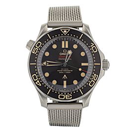 Omega Seamaster 007 Edition Diver 300 Black Titanium