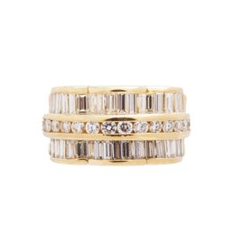 18K Yellow Gold Round Baguette 2.5Ct Diamond Ring 11.23 Gr Size 5.5