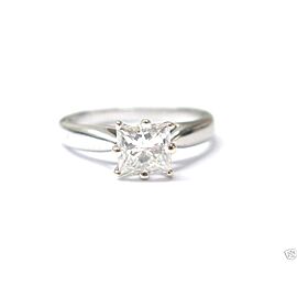 Fine 18KT Princess Cut Diamond Solitaire White Gold Ring