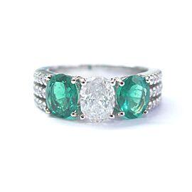 18Kt NATURAL Diamond & Green Emerald 3-Stone White Gold Engagement Ring