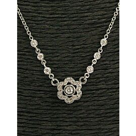 Milgrain Diamond Flower Necklace 18Kt White Gold