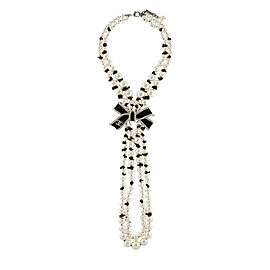 CHANEL - P16K Act 2 Faux Pearl CC Logo Embellished Lavalier - Black / White