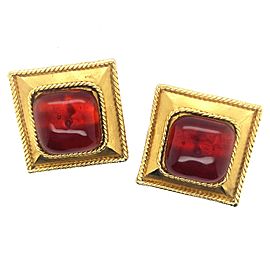 CHANEL- Vintage Stamped 25 Gripoix Square Clip On Earrings - Orange / Red / Gold