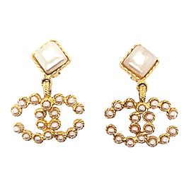 CHANEL- Vintage Mid 80s Early 90s CC Logo Pearl Drop - Gold-tone Earrings