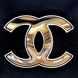 CHANEL - Pristine - B10 A Swirl Enamel Interlocking CC Gunmental Brooch