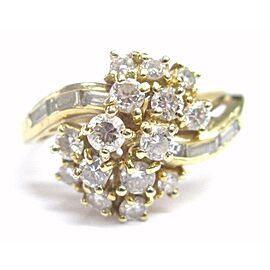 18Kt Round & Baugette Diamond Yellow Gold Cluster Jewelry Ring