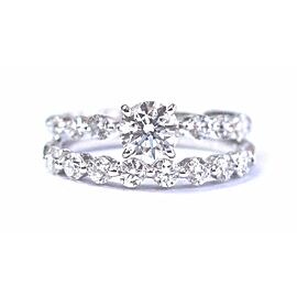 Fine Round Cut Diamond White Gold 2-Ring Wedding Set