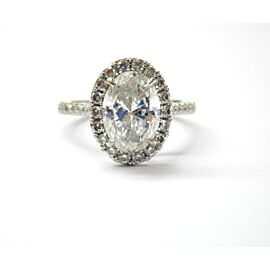 Halo Diamond Engagement Ring 18Kt White Gold