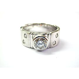 Round Diamond Bezel Set Ring 18Kt White Gold .