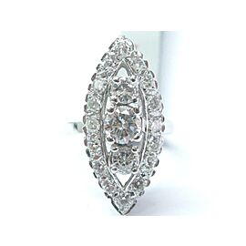 Fine Vintage Round Cut Diamond Three Stone White Gold Jewelry Ring