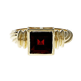 14K Yellow Gold Garnet Ring Size 6