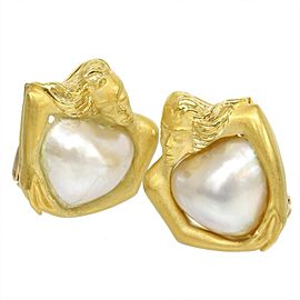 Carrera y Carrera 18K Yellow Gold Heart Pearl Earrings