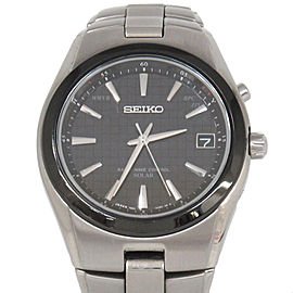 Seiko Radio Wave Titanium Mens 39mm Watch