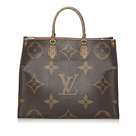 Louis Vuitton Monogram Giant Onthego