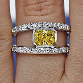 14k White Gold Fashion ring with center 2.00 ct Yellow Sapphire and side Diamonds